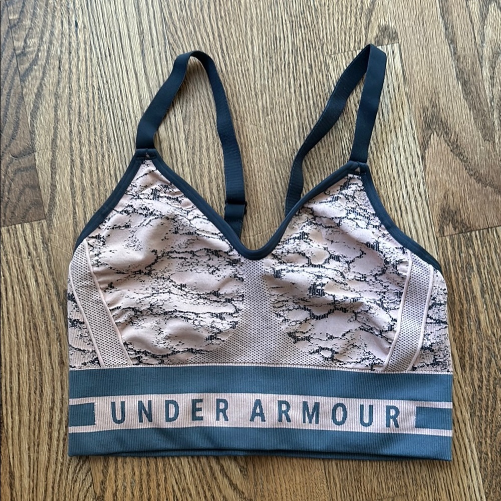 Under Armour Women's Patterned Sports Bra - NWOT